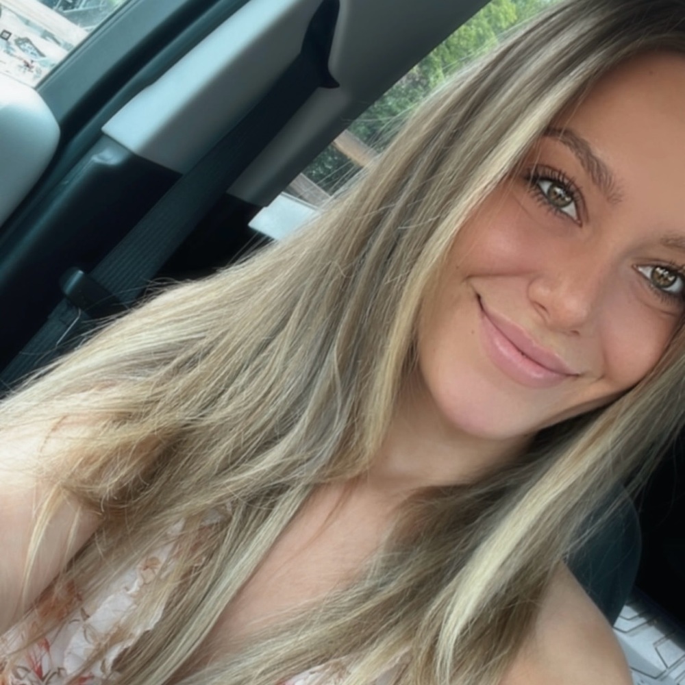 Meet your Posher, Katie